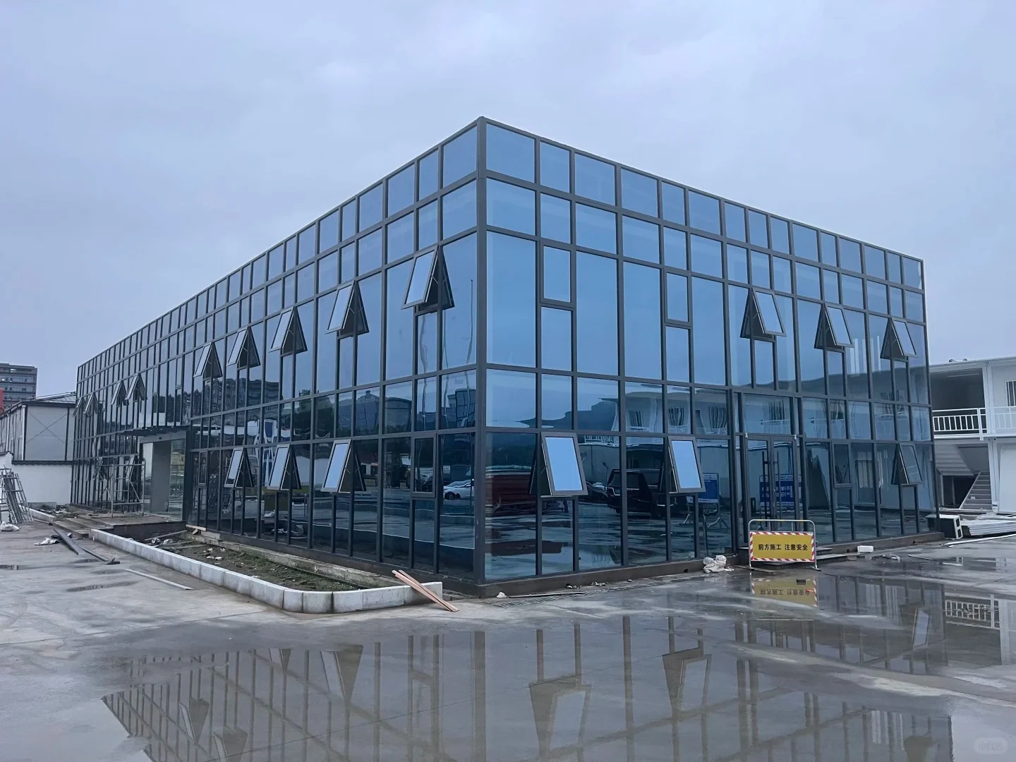 Modular Project Headquarters